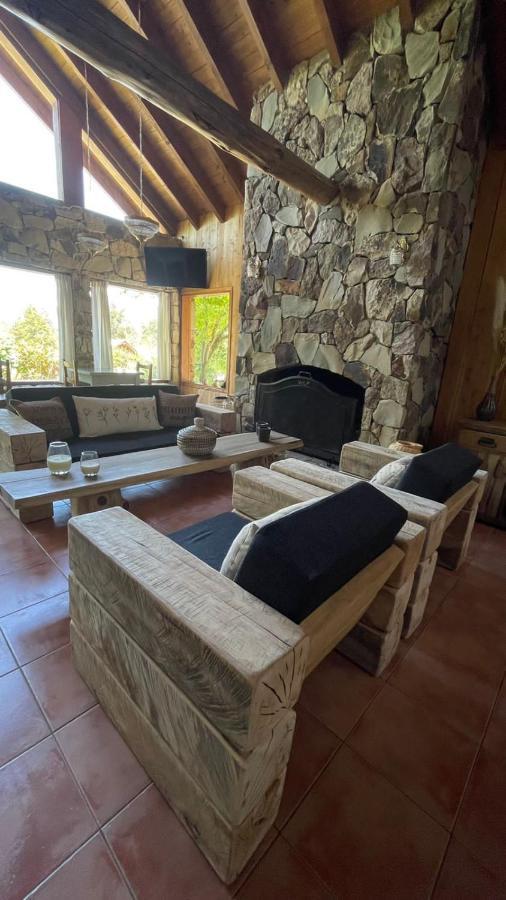 Hosteria Brisas Del Cerro Villa La Angostura Eksteriør billede