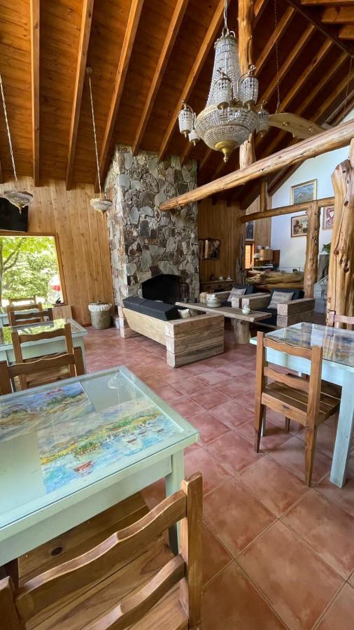 Hosteria Brisas Del Cerro Villa La Angostura Eksteriør billede