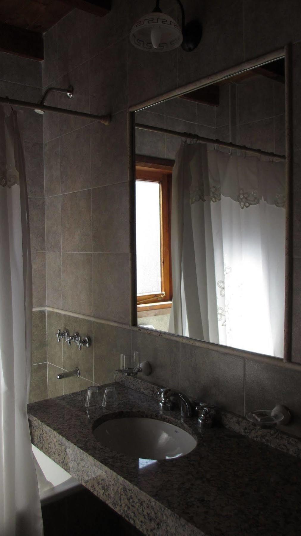 Hosteria Brisas Del Cerro Villa La Angostura Eksteriør billede