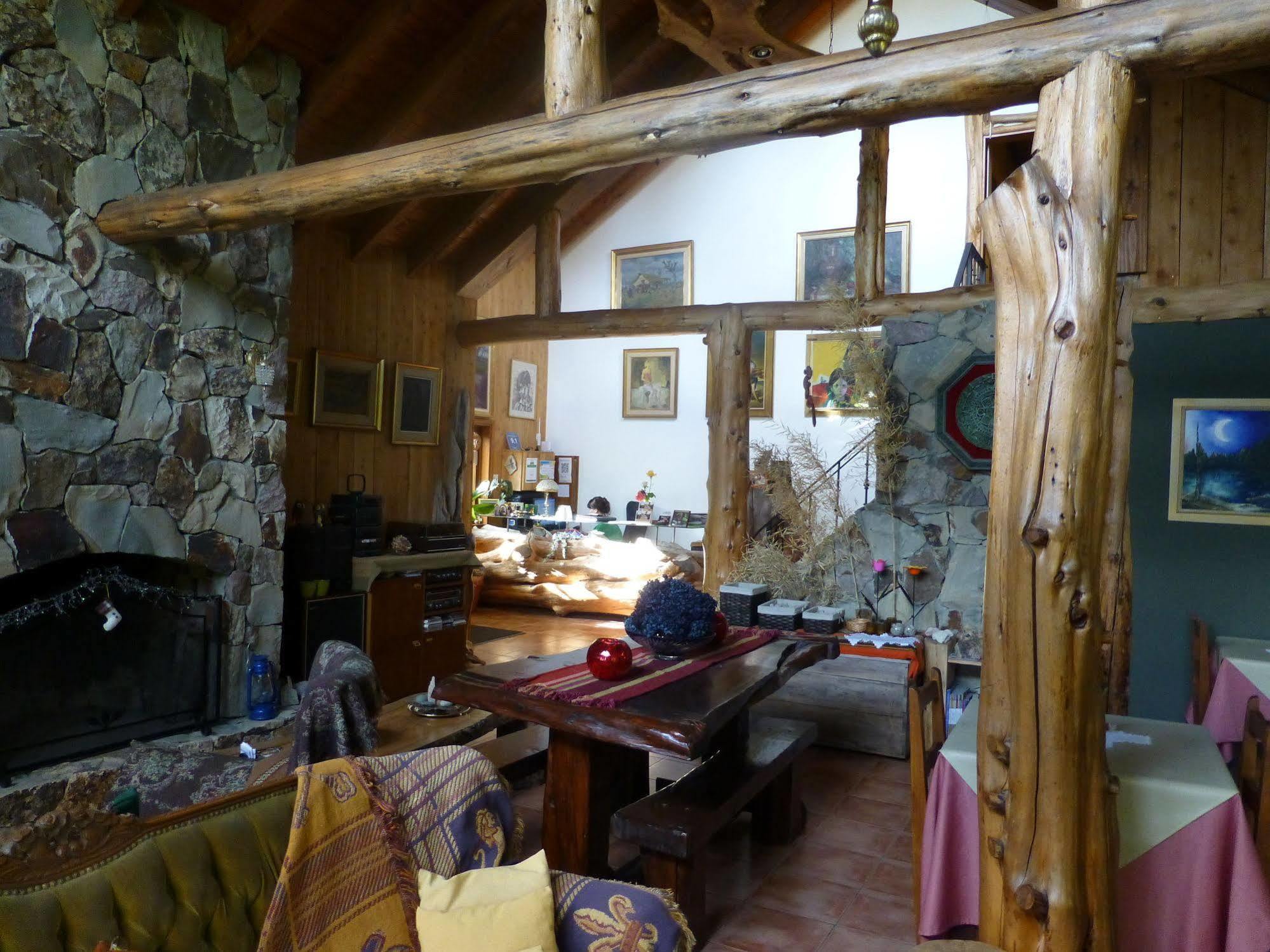 Hosteria Brisas Del Cerro Villa La Angostura Eksteriør billede